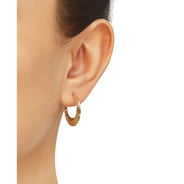 Small Ridge Texture Hoop Earrings in 14k Gold